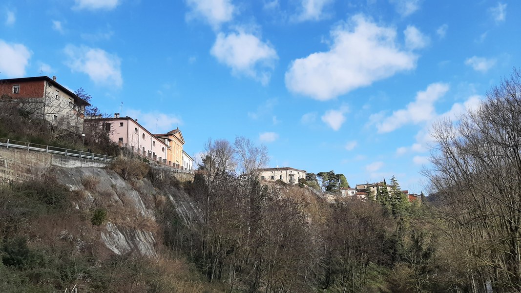 Casola Valsenio (Ra). Casola Valsenio e la Valle del Senio. Foto di Giorgio Sagrini