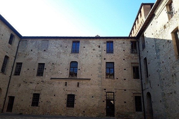 Varano de' Melagari (Pr): Corte del Castello